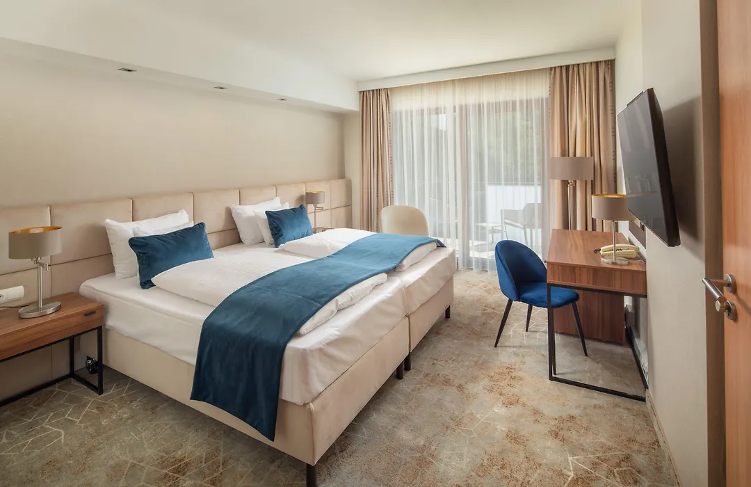 Fagus Hotel Conference & Spa-1