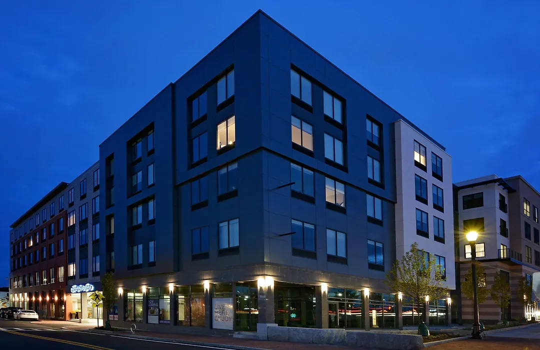 Hampton Inn Salem, Ma-1
