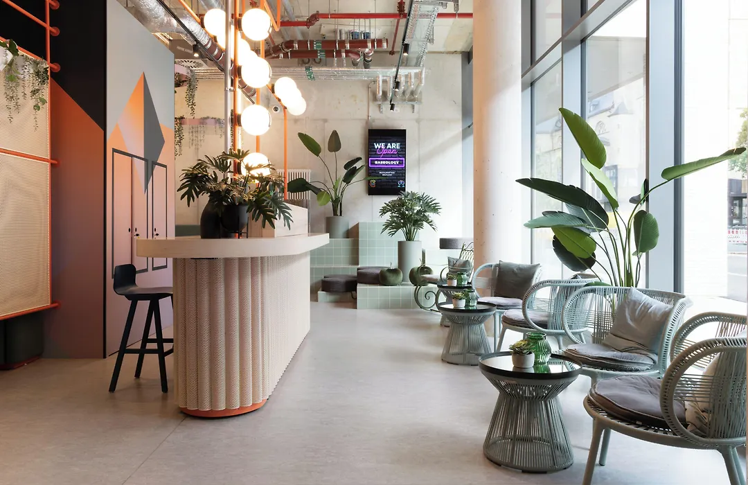 Basecamp Hotel Dortmund-1