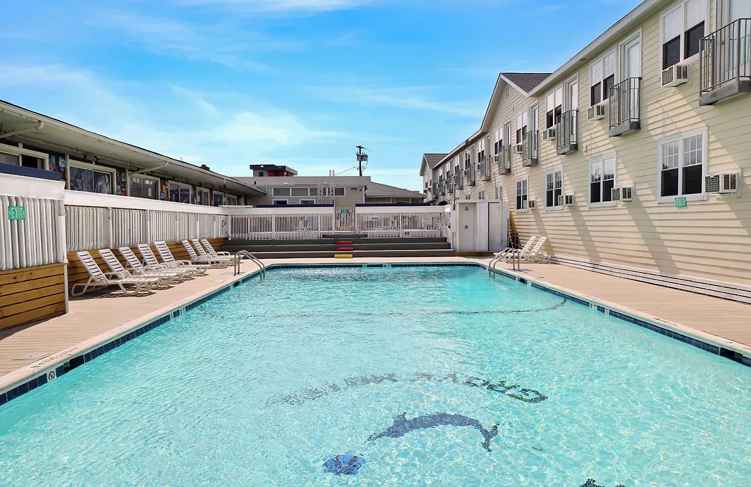 Grove Hotel-1