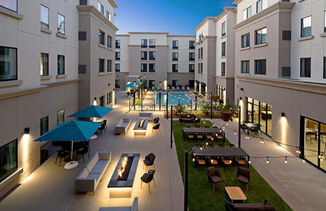 Springhill Suites By Marriott Valencia-1