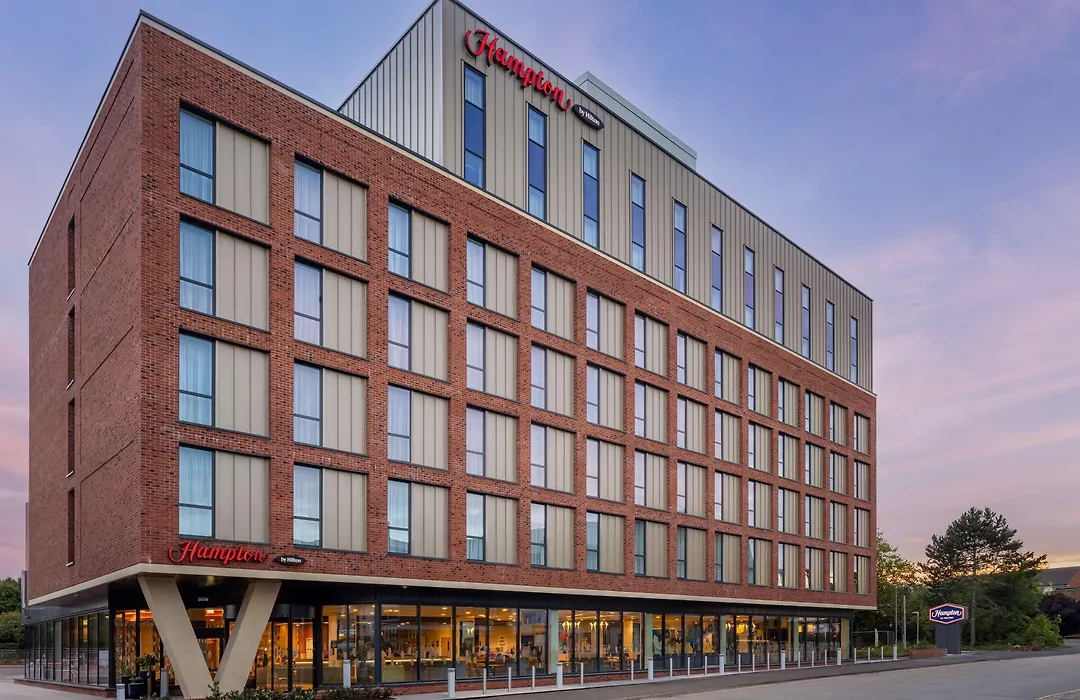Hampton By Hilton Nuneaton-1
