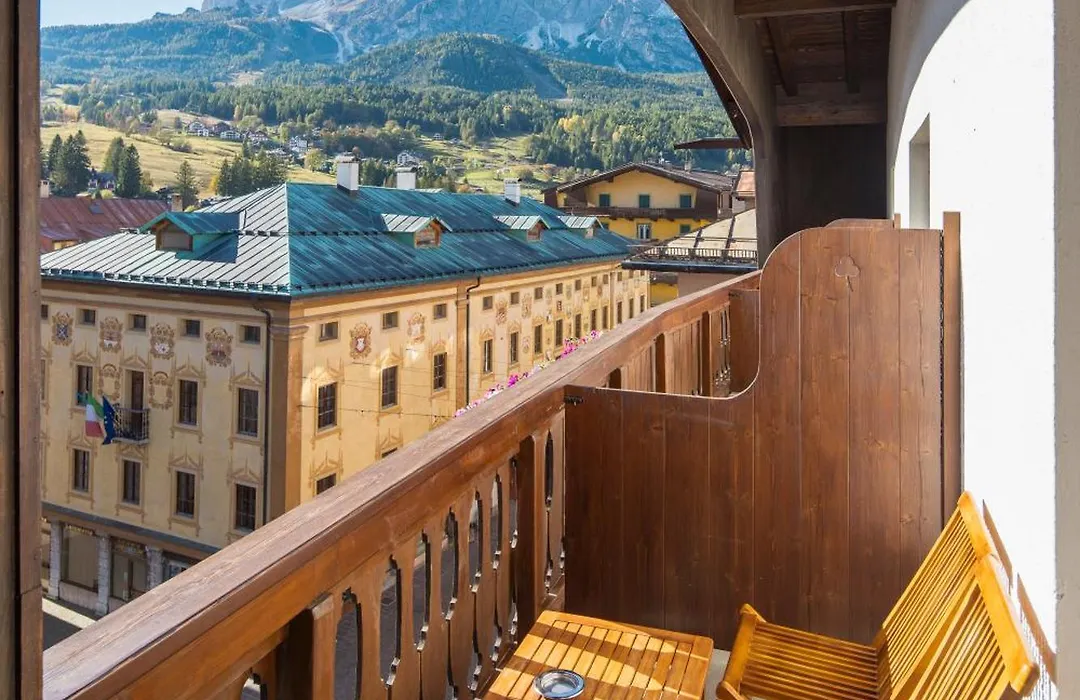 Hotel Montana-1