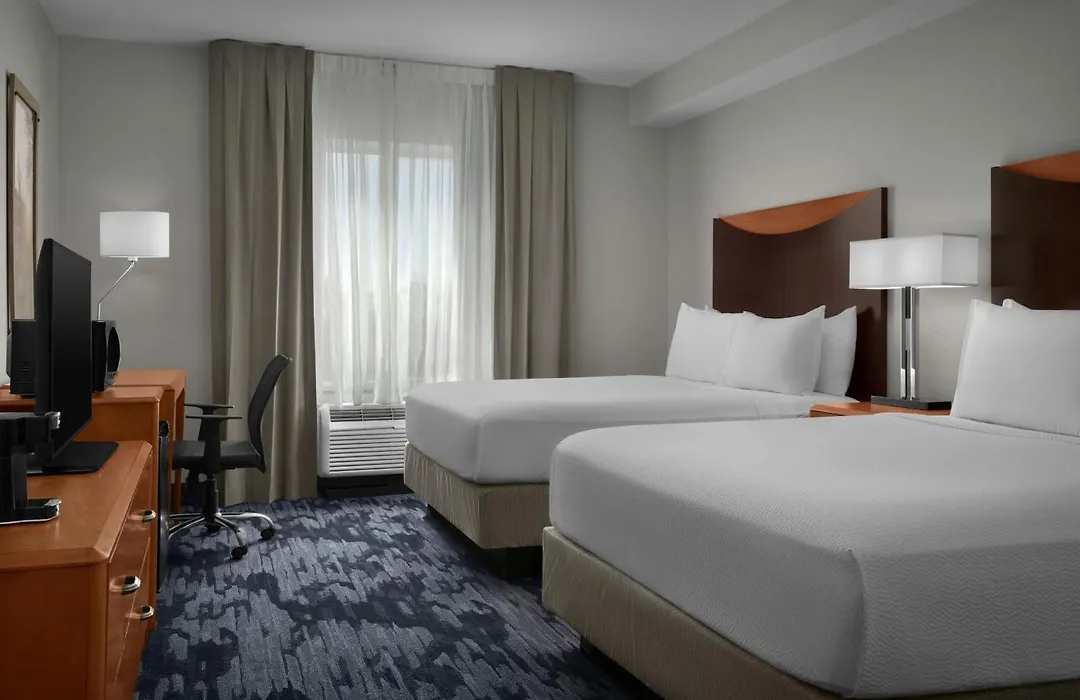 Fairfield Inn And Suites Phoenix Chandler Fashion Center-1