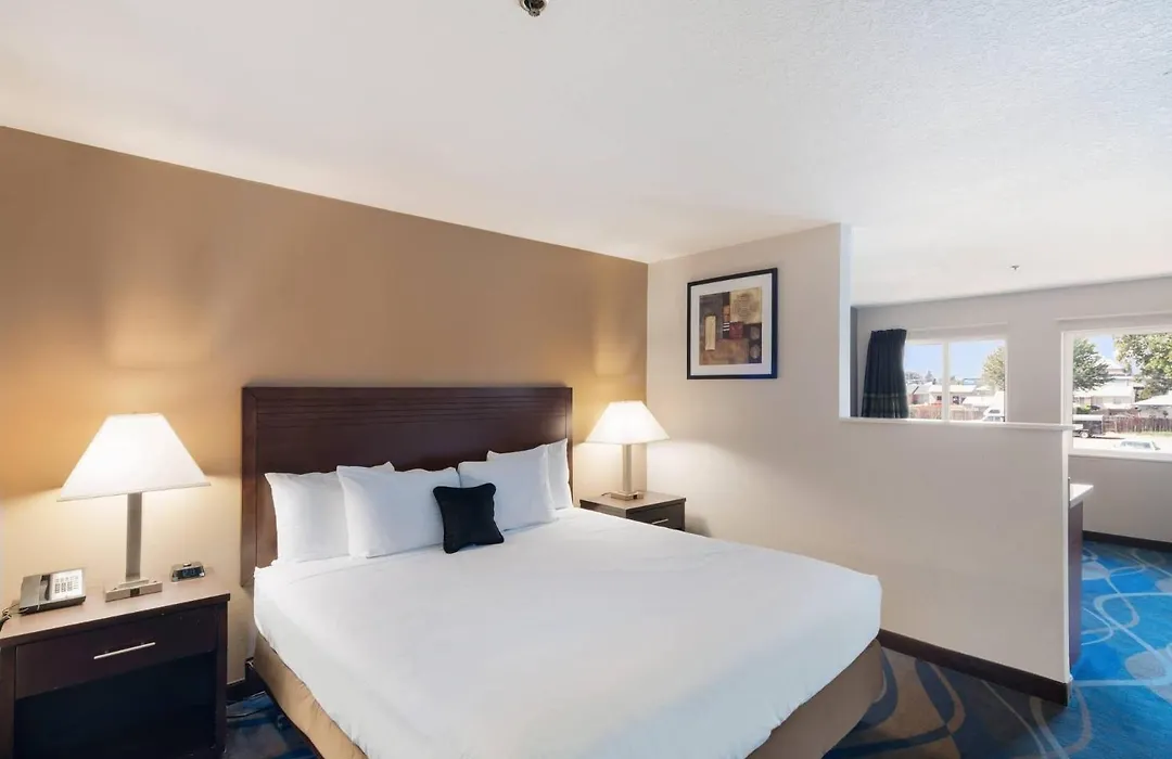 Quality Inn & Suites Kennewick Tri-Cities-1