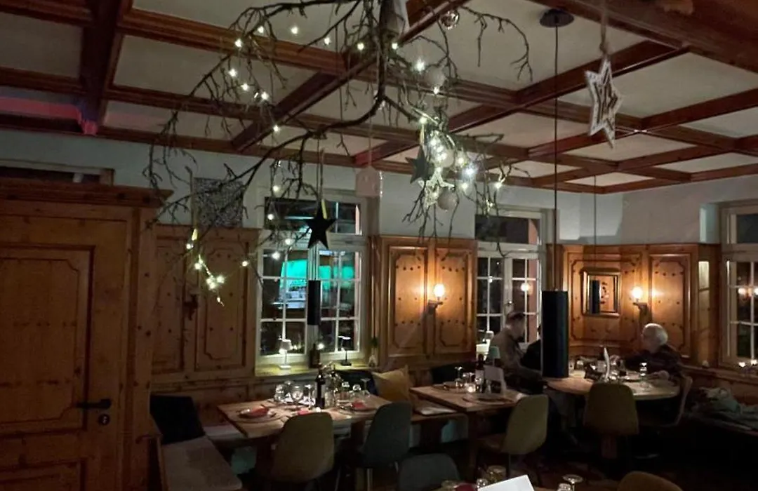 Hotel&Restaurant Grüner Baum Merzhausen-1