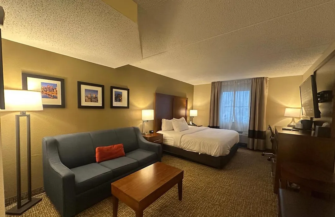 Wingate By Wyndham Pittsburgh West Mifflin-1