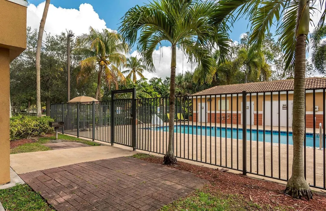 Extended Stay America Suites - Fort Lauderdale - Plantation-1
