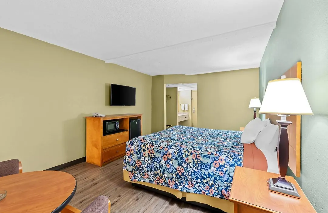 Rodeway Inn Stone Mountain-1