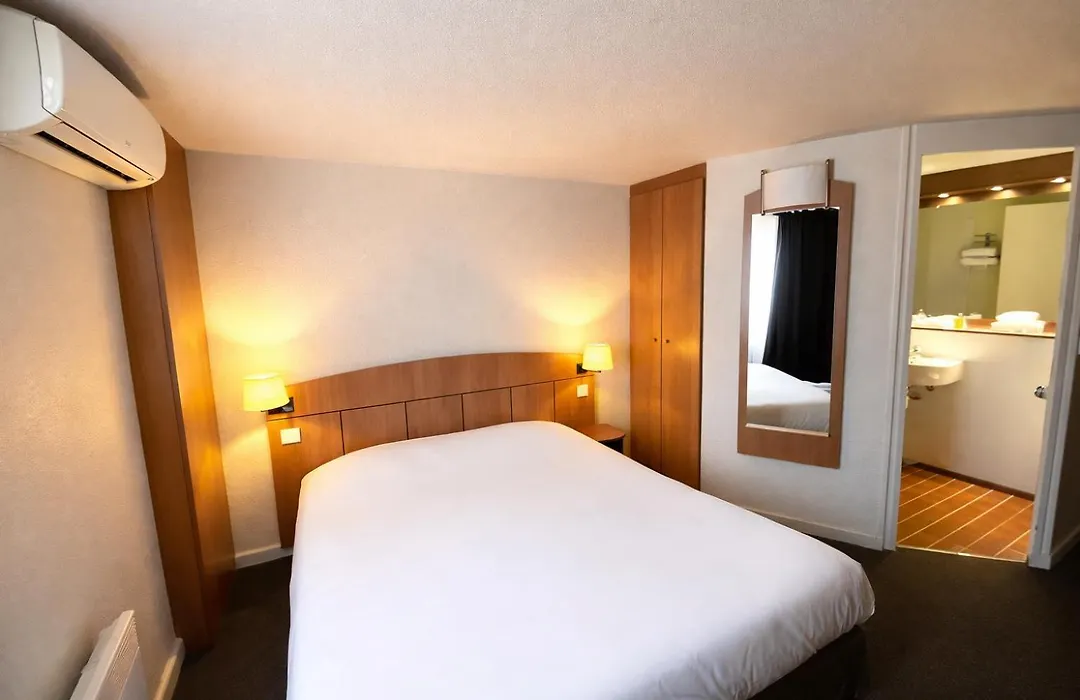 Kyriad Montargis Amilly-1