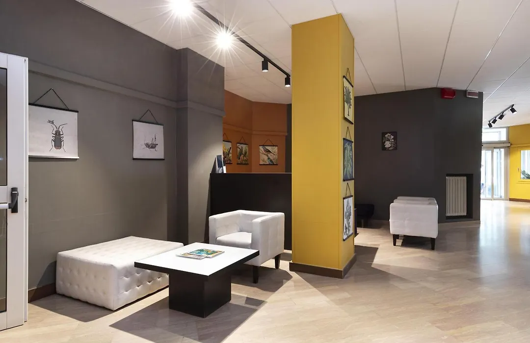 B&B Hotel Como City Center-1