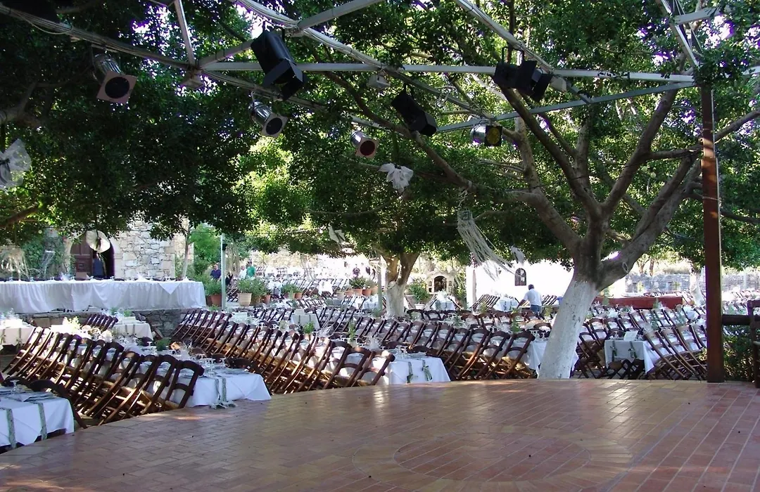 Arolithos Traditional Village Hotel-1