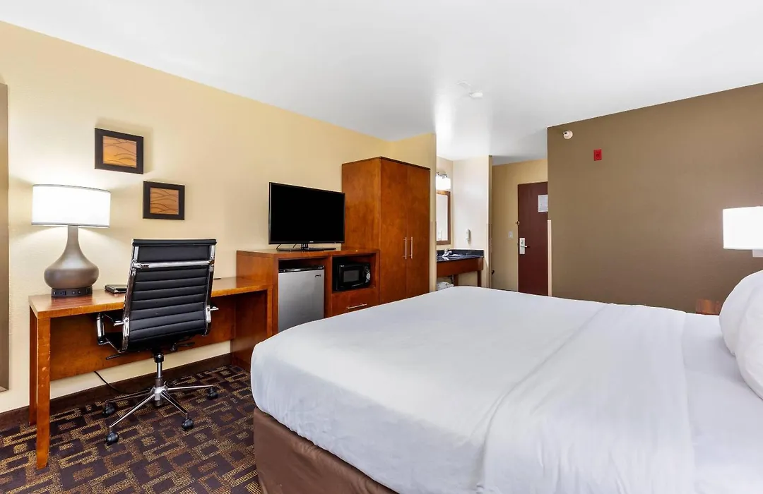 Comfort Inn & Suites North Aurora - Naperville-1