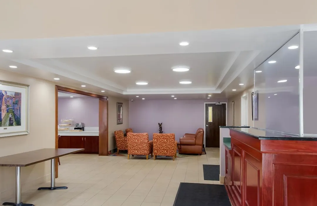 All Seasons Inn & Suites Smithfield Providence-1