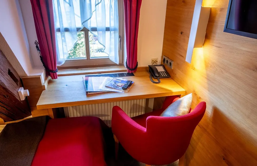 Burg Colmberg Hotel-1