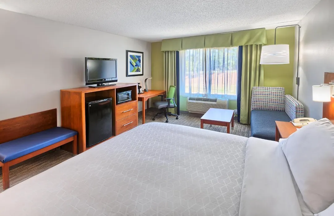 Holiday Inn Express Hotel & Suites Wake Forest - Raleigh North By Ihg-1