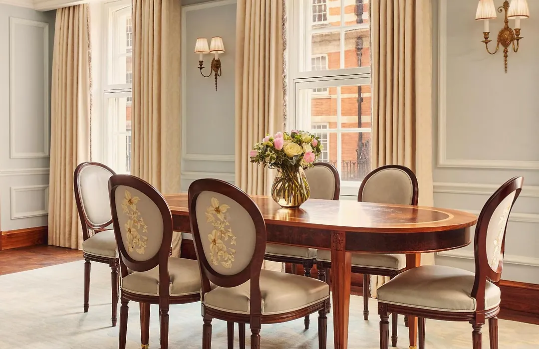 Claridge'S, Maybourne-1