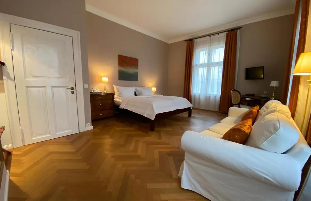 Schlosshotel Ziethen-1