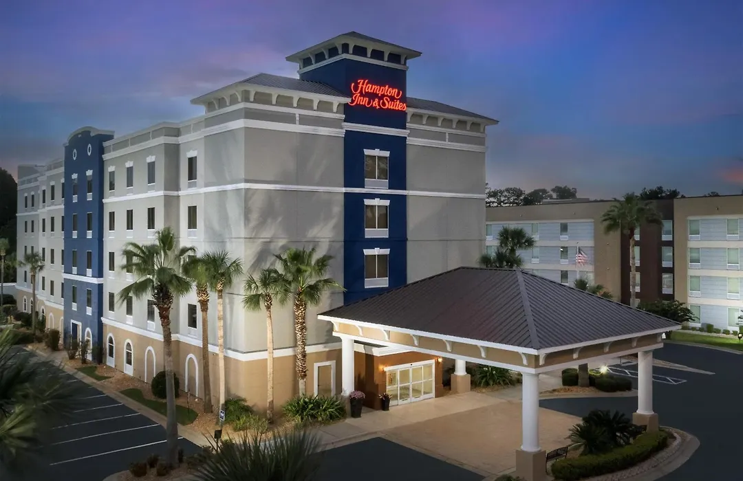 Hampton Inn & Suites Lake City-1