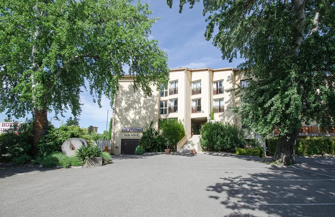 Hotel Les Nevons-1