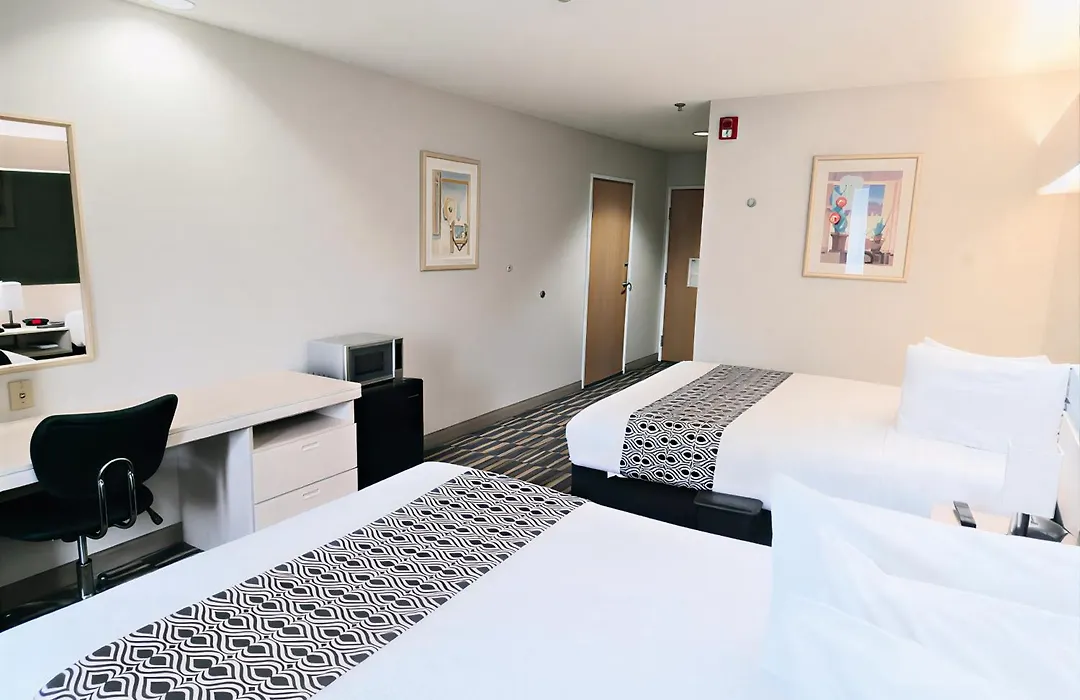 Microtel Inn & Suites Claremore Route 66-1