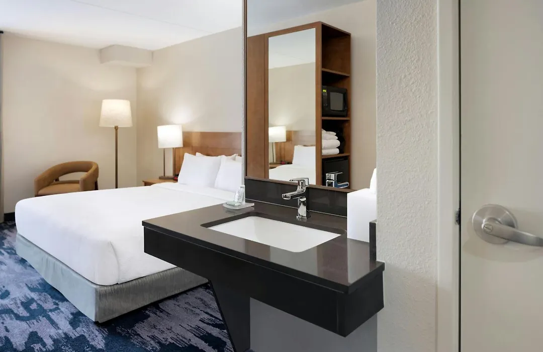Fairfield Inn Las Vegas Convention Center-1