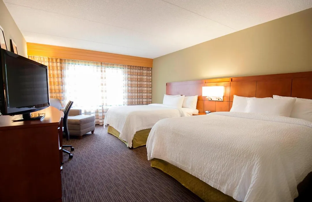 Courtyard By Marriott Ithaca Airport/University-1