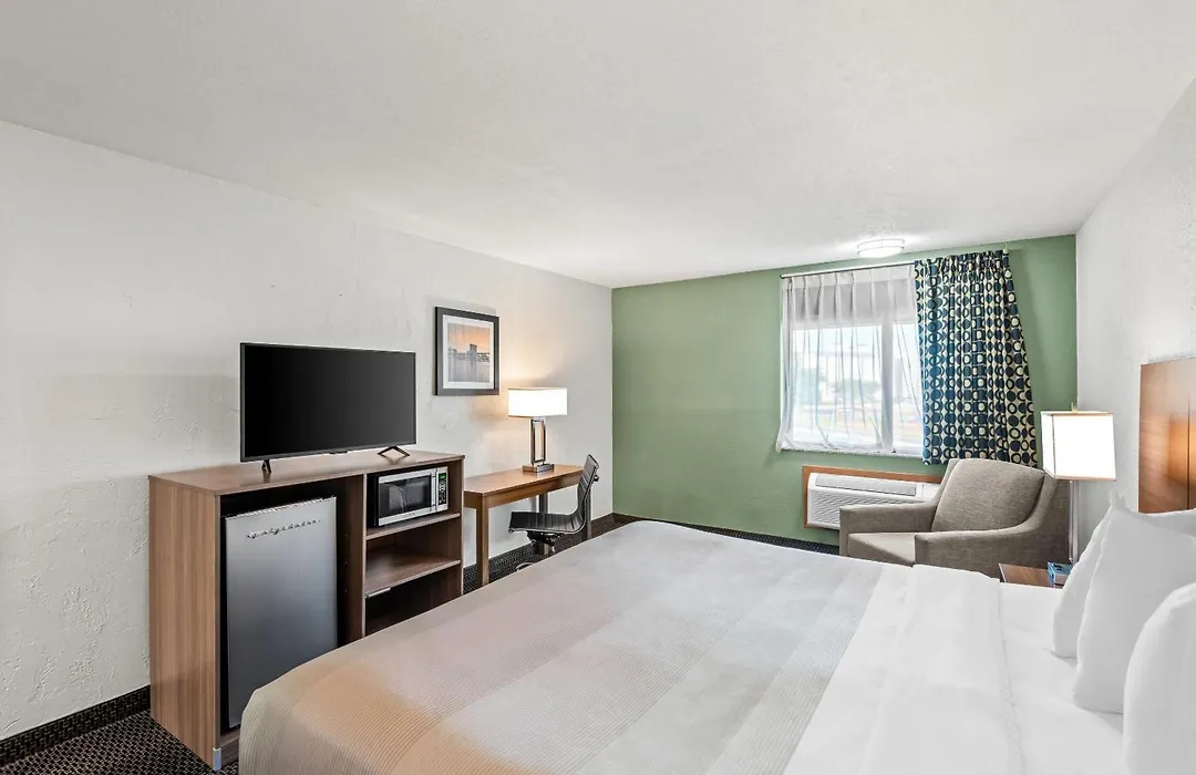 Quality Inn West Des Moines I-80 & I-235-1