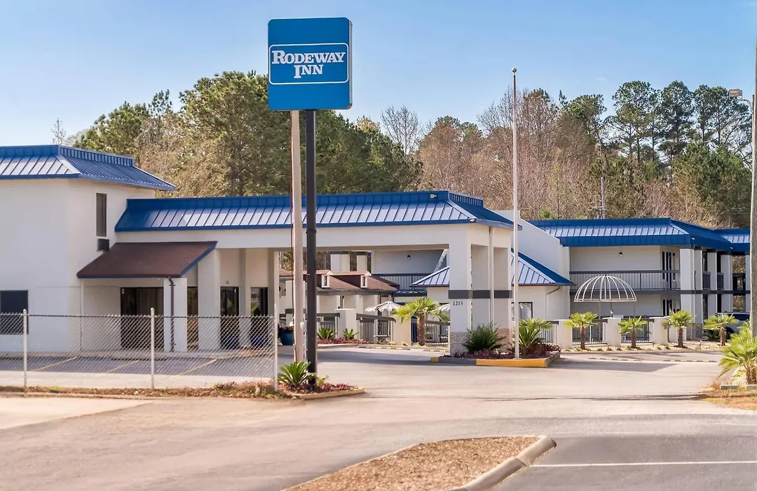 Rodeway Inn Greenwood-1