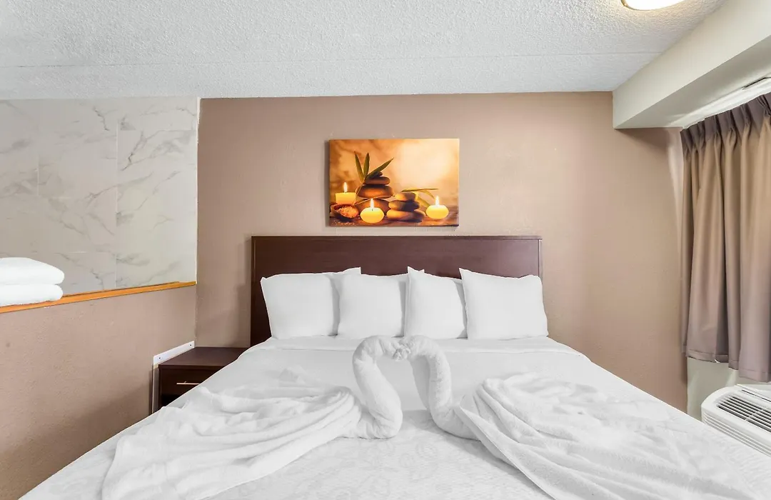 Red Roof Inn Plus Chicago - Hoffman Estates-1