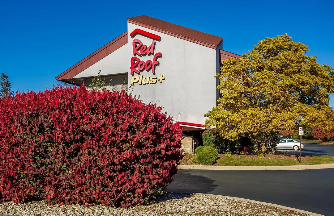 Red Roof Inn Plus Chicago - Hoffman Estates-1