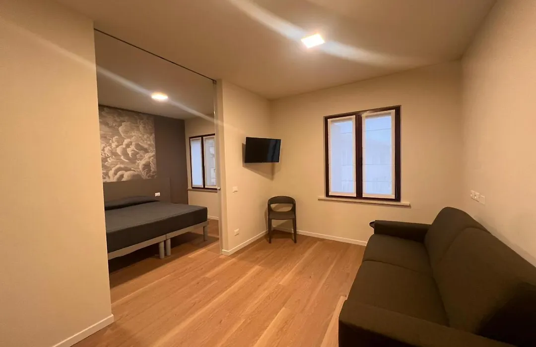 Jo Hotel-1