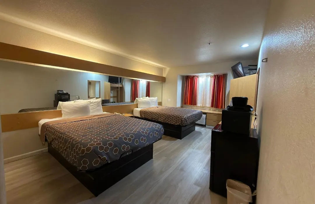 Americas Best Value Inn And Suites Ada-1