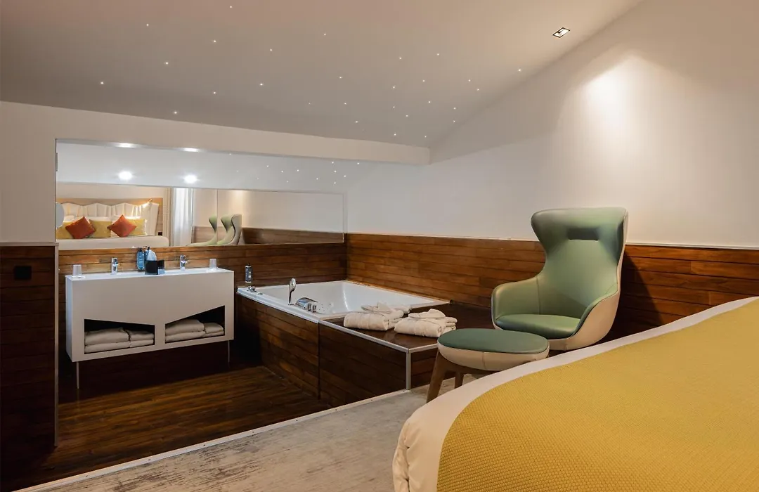 Best Western Plus Comedie Saint Roch-1