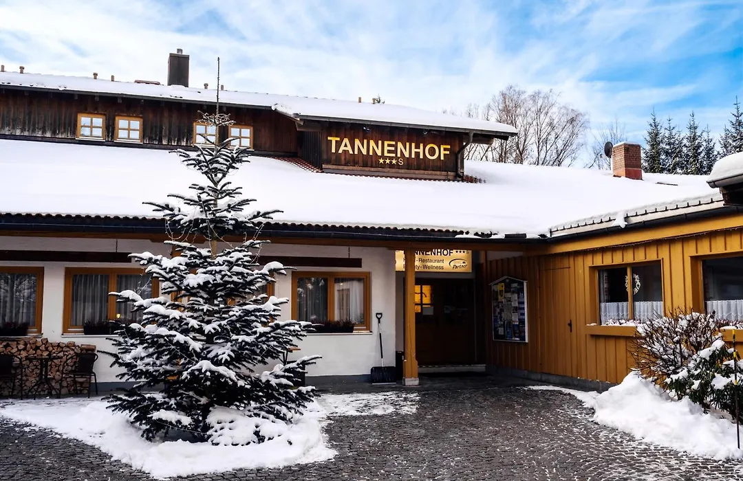 Landhotel Tannenhof-1