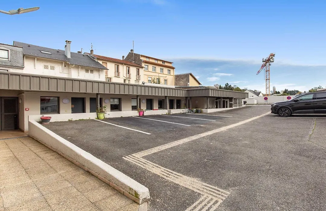ibis Lourdes Centre Gare-1
