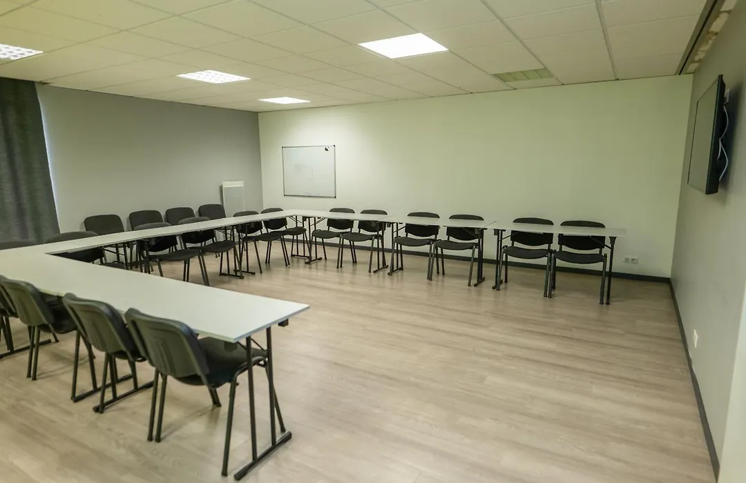 Ibis budget Brest Sud Plougastel - Hôtel rénové-1