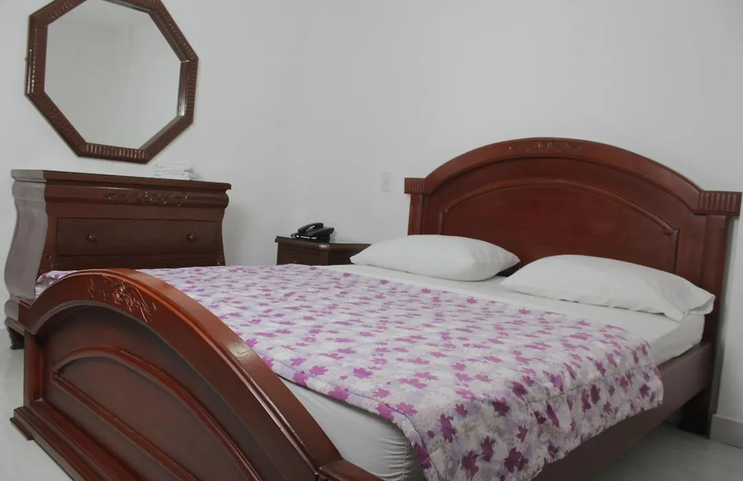 Hotel Exelsior-1