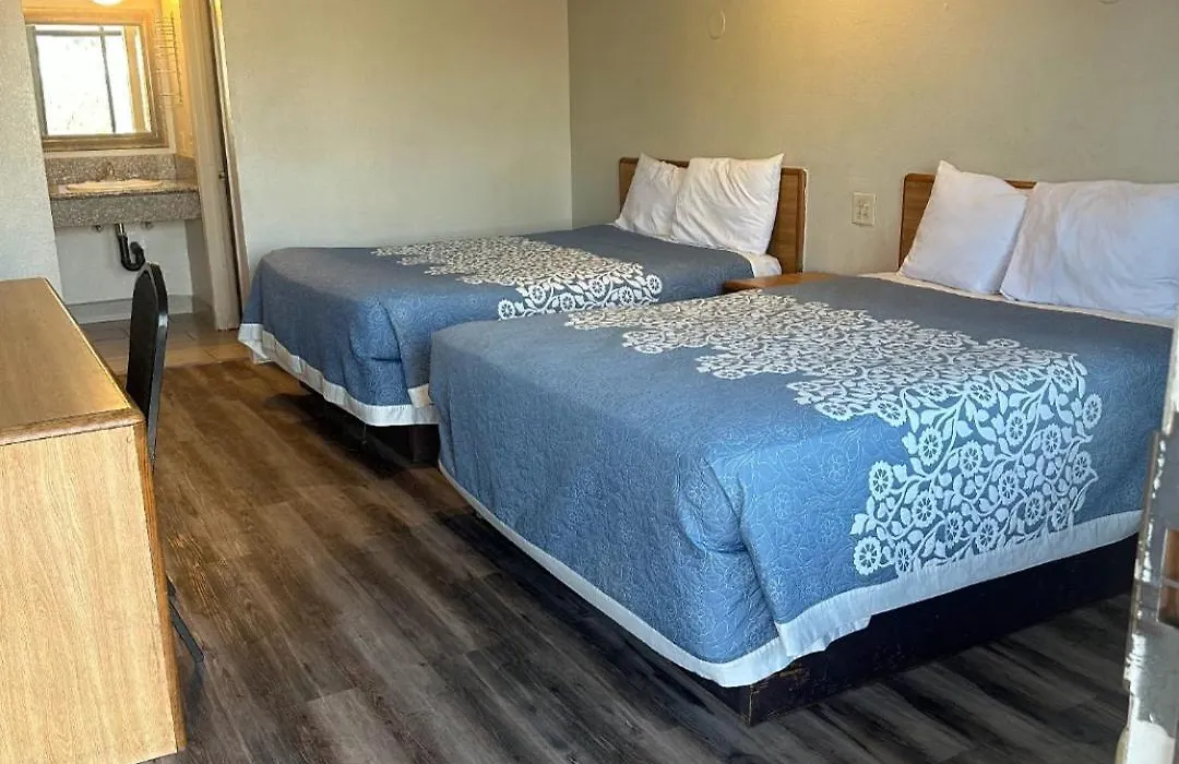 Best Economy Inn & Suites-1