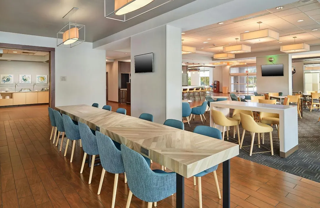 Towneplace Suites Orlando At Flamingo Crossings Town Center, Western Entrance-1