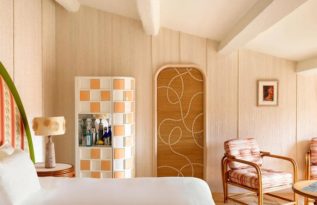 Hotel Byblos Saint-Tropez-1
