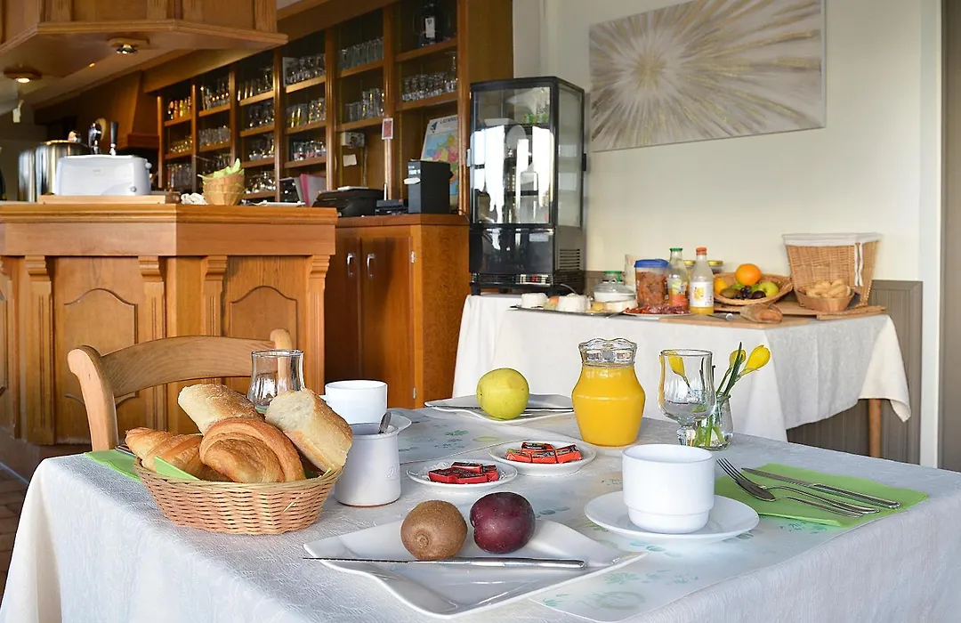 Berry Relais-1