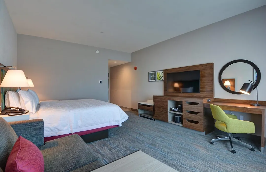Hampton Inn & Suites Middleburg, Fl-1