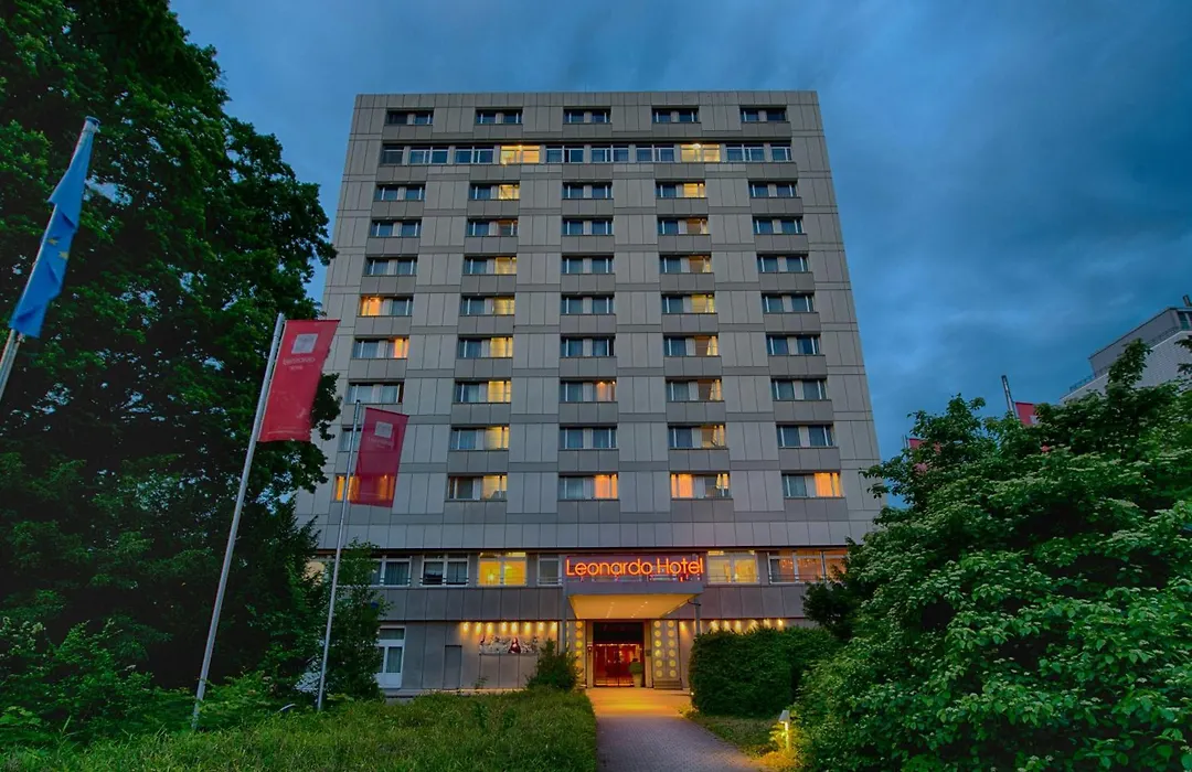 Leonardo Hotel Karlsruhe-1