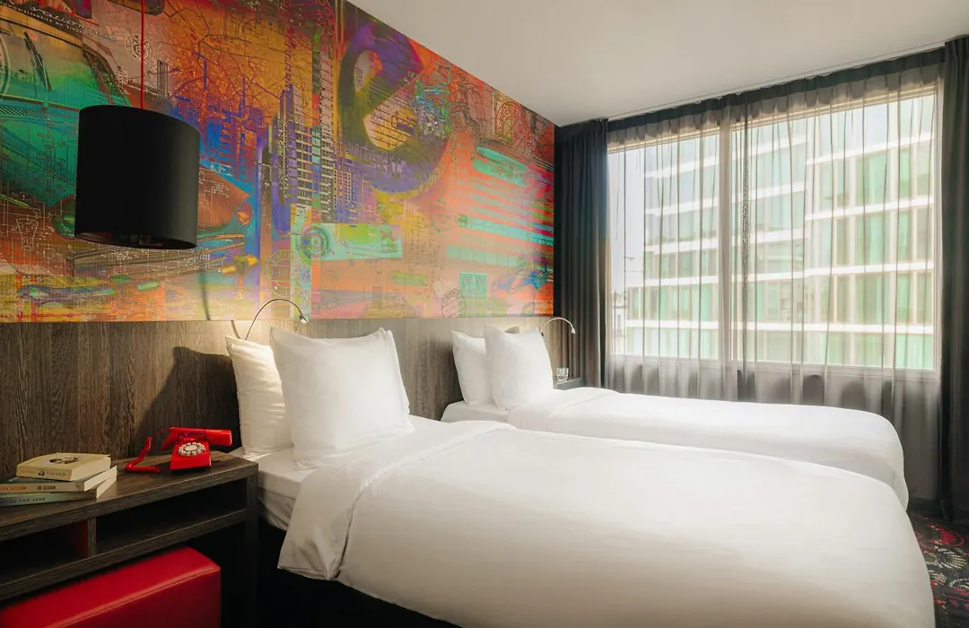 Crown Hotel Eindhoven Centre-1