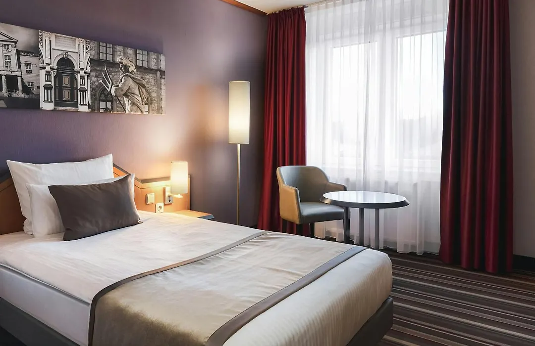 Leonardo Hotel Weimar-1