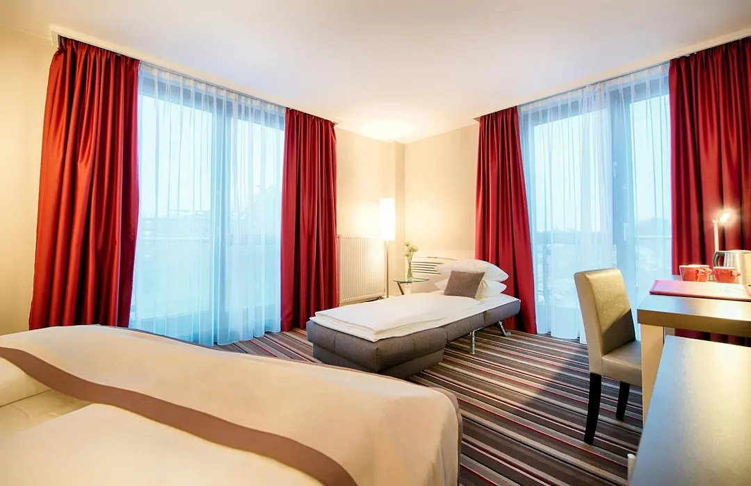 Leonardo Hotel Hannover Airport-1