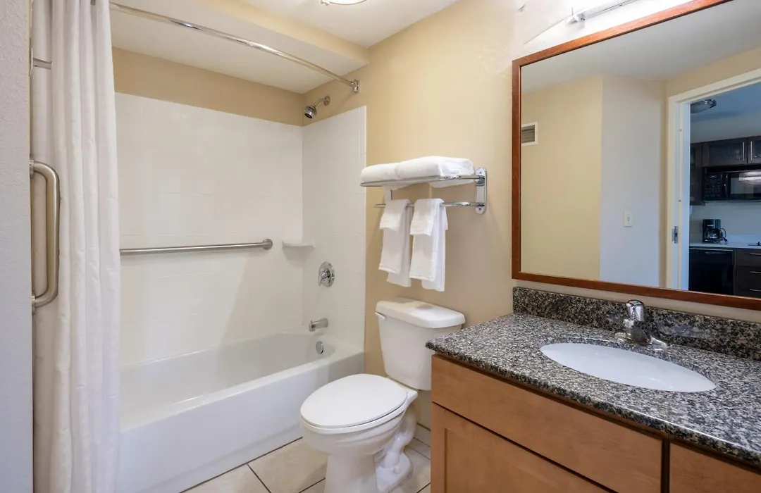 Candlewood Suites Windsor Locks By Ihg-1