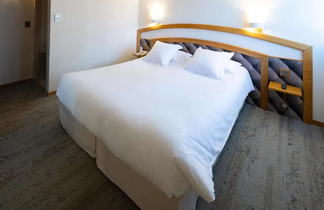 Best Western Le Relais de Laguiole Hôtel&Spa-1