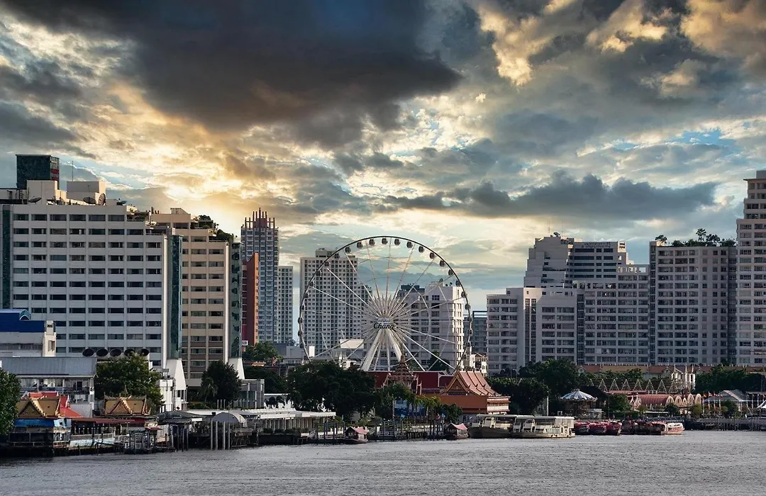 Oakwood Hotel & Residence Bangkok-1